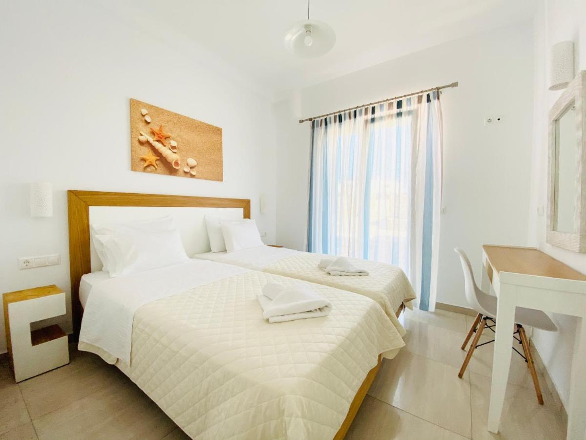 Eleftheria Hotel & Apartments Орнос Екстериор снимка