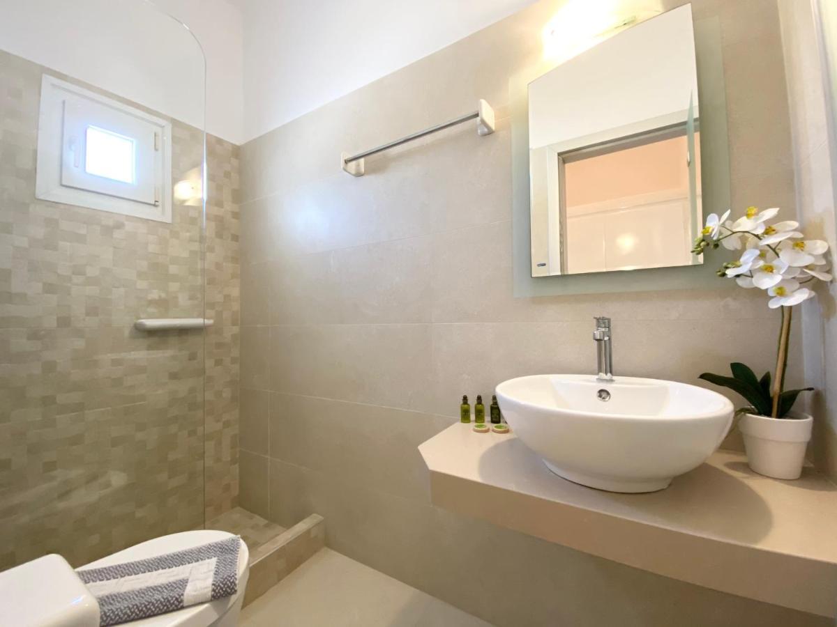 Eleftheria Hotel & Apartments Орнос Екстериор снимка