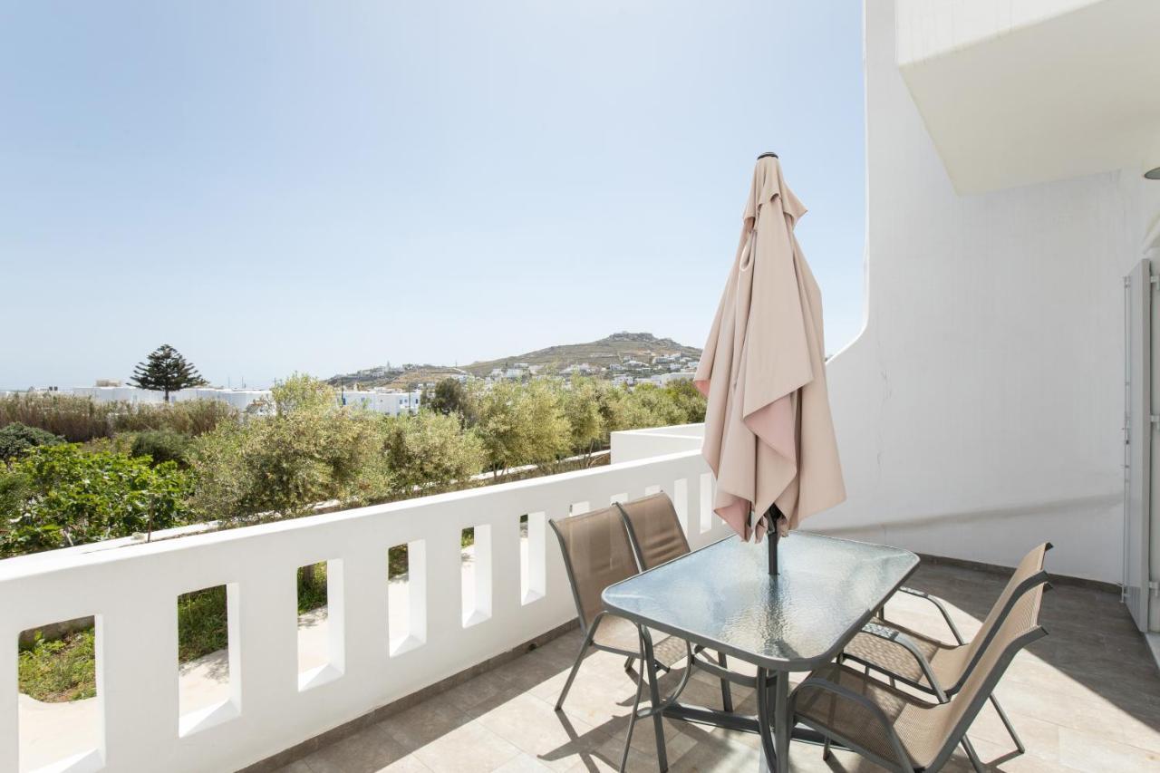 Eleftheria Hotel & Apartments Орнос Екстериор снимка