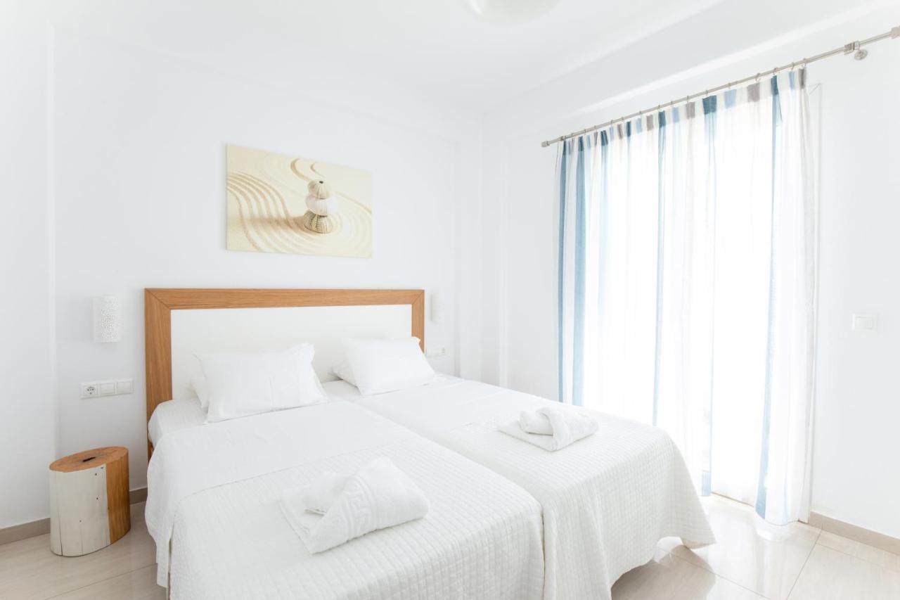 Eleftheria Hotel & Apartments Орнос Екстериор снимка